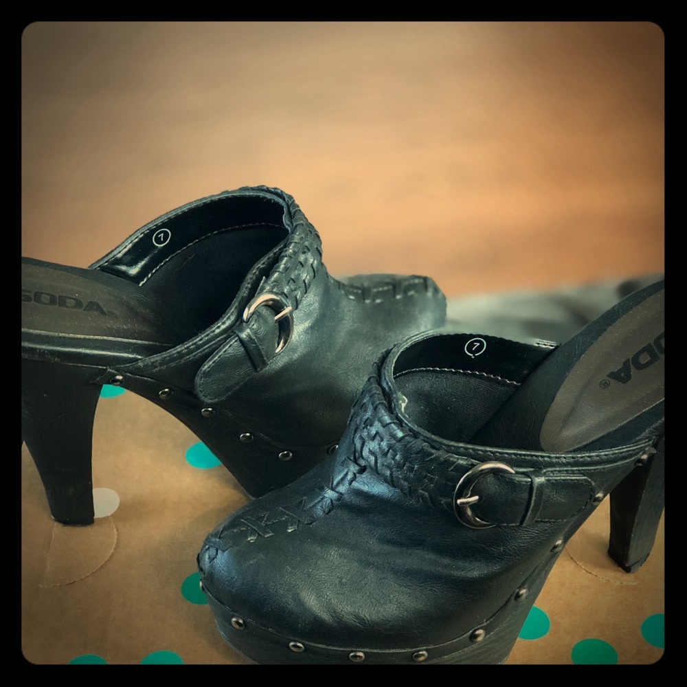 Black Mules